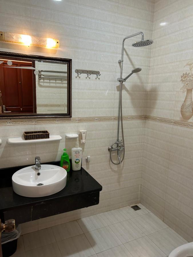 Halong Starlight Inn & Travel Ha Long Exterior photo